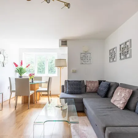 Modern 2Br Apartment - 25Min To Central London Exterior photo